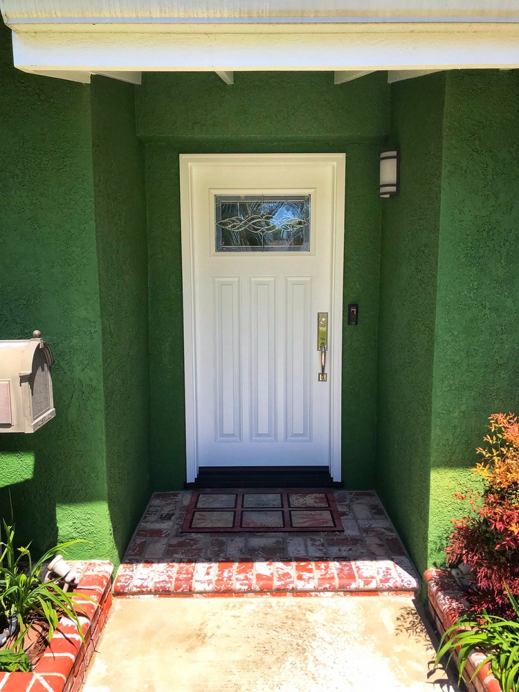 Entry Door Installation in Long Beach, CA (2)